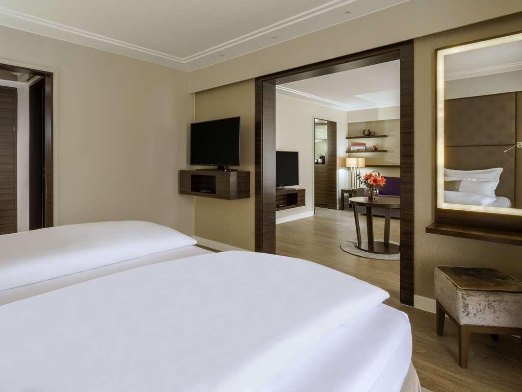 Pullman 4*